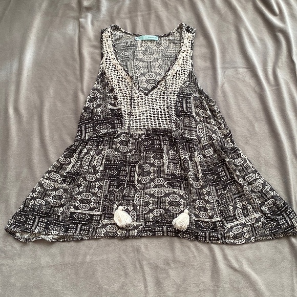 Maurices Tank Top Size Small - Picture 1 of 14